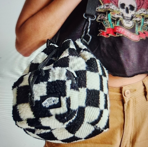 Vans Checkered Bucket Crossbody - Picture 1 of 14
